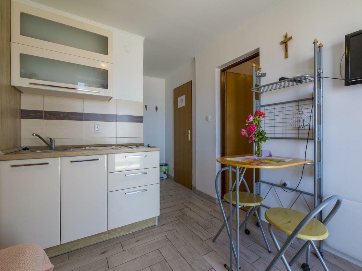 Apartments Frutis Jadranovo Luaran gambar